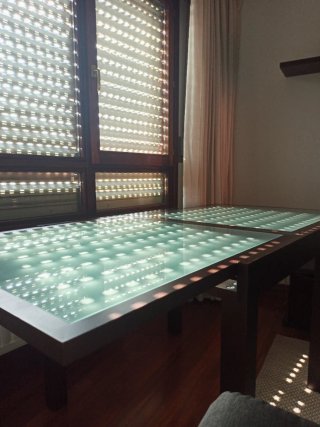 Mesa  comedor extensible. 90x 90 o 180x90. Alto 78