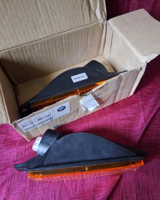 Frecce BMW E30 NOS (fino 1987)