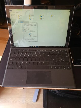 Microsoft Surface m3 4GB 128GB SSD