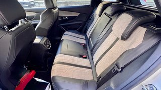 Peugeot 3008 hybrid4 300cv