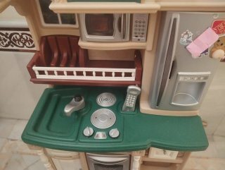 Cocinita de juguete con accesorios