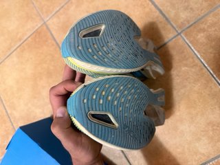 Hoka Cielo X1 Talla 44