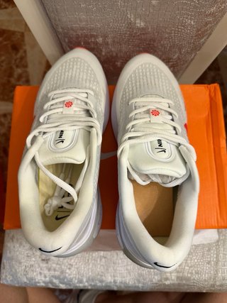 Nike Journey Run Rojo Blanco
