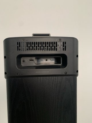 Torre de Sonido Philips Negra