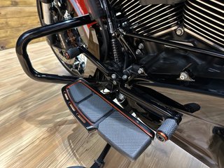 Harley-Davidson Street Glide CVO 121