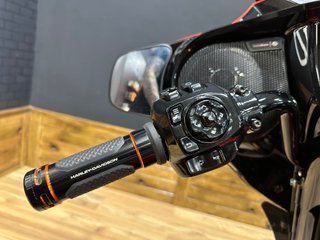 Harley-Davidson Street Glide CVO 121