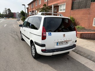 Peugeot 807 2008