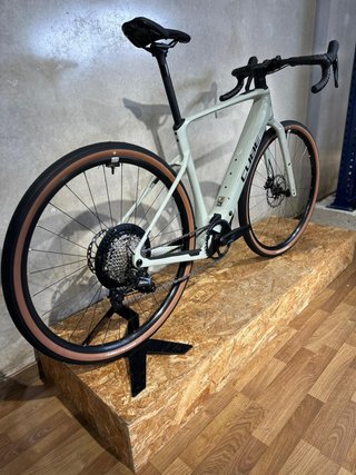 CUBE NUROAD HYBRID C:62 RACE 400X 2026