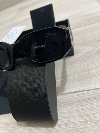 Gafas de sol Prada Negras