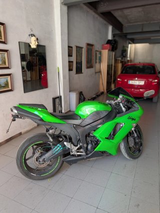 Kawasaki Ninja ZX6R Verde