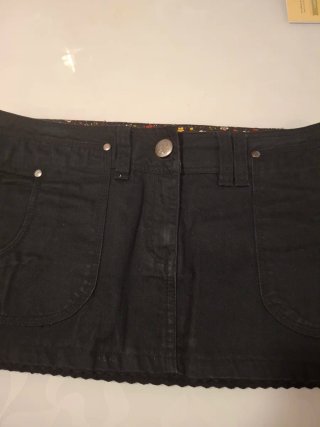 Minifalda vaquera Sicko 19 negra,muy mini