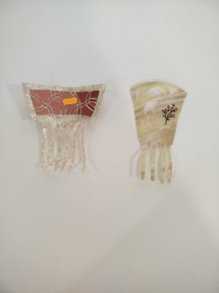 Conjunto 2 Peinetas Beige y Rosa