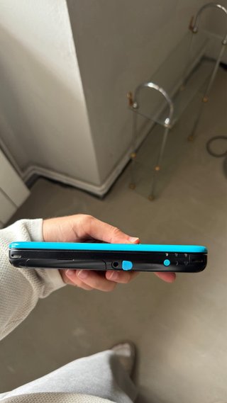 Nintendo 2DS XL Negra y Azul