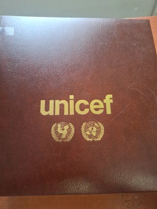 Collezione completa di francobolli UNICEF 1980-1989