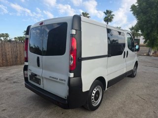 Opel Vivaro 2006 6 plazas