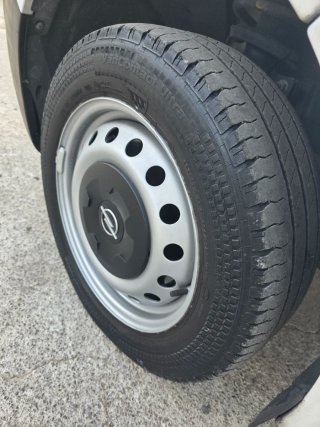 Opel Vivaro 2006 6 plazas