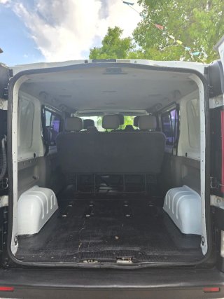 Opel Vivaro 2006 6 plazas