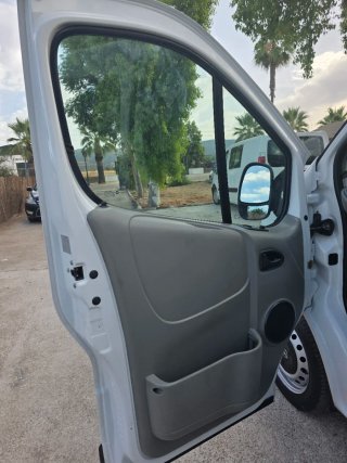 Opel Vivaro 2006 6 plazas