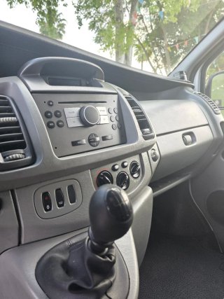 Opel Vivaro 2006 6 plazas