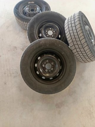 Llanta Acero Fiat Ducato 15,con neumáticos usados