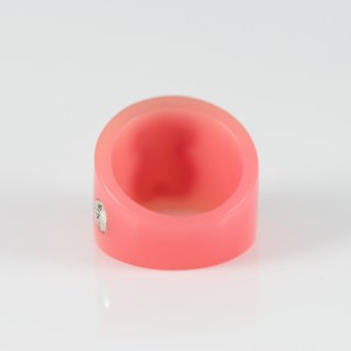 Anillo Tous de Resina rosa y Nácar motivo oso