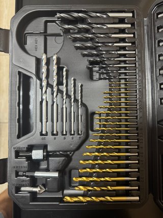 Maletín Bosch 103 piezas Titanium