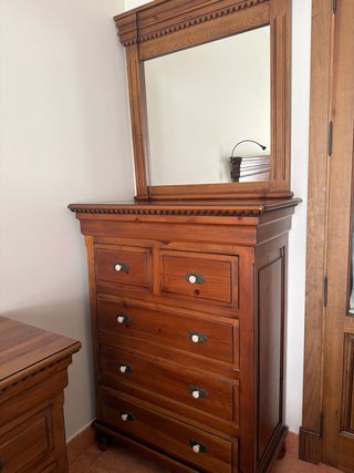 Dormitorio madera maciza