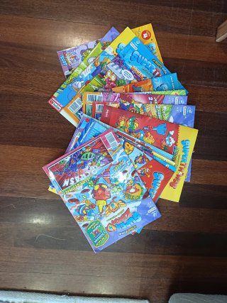 Revistas antiguas de Super Zings