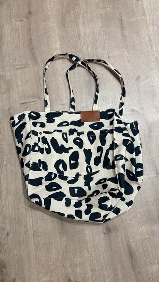 Bolso estampado leopardo y blanco/negro