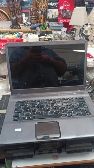 Se vende Sony VAIO Portátil Negro 50€