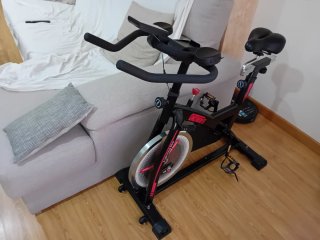 Bicicleta Estática ONEFIT en ALCANTARILLA