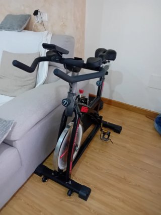 Bicicleta Estática ONEFIT en ALCANTARILLA