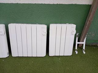 4 Radiadores Eléctricos Blancos