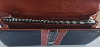 Cartera Purificación García Piel Negra y Marrón