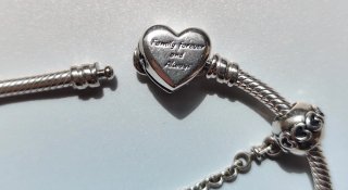 Pulsera Pandora Plata y Cierre Seguridad