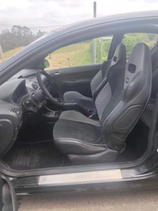 Peugeot 206 2004