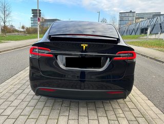 Tesla Model X 2018