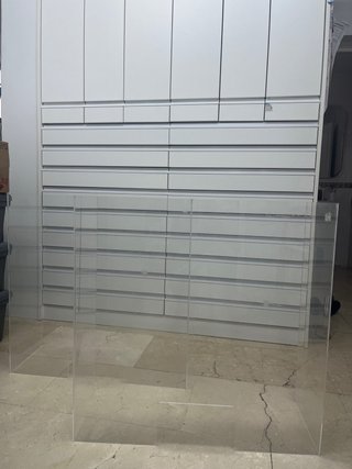 Mampara protectora metacrilato mostrador