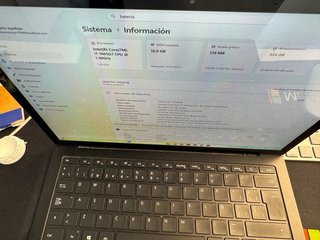 Microsoft Surface Laptop 3 i7 16GB RAM 1TB SSD Nero