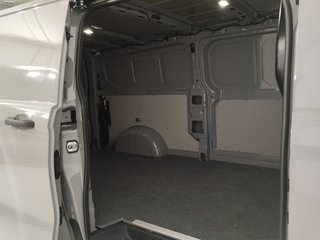 Volkswagen Transporter Furgón Batalla largaT7 2025