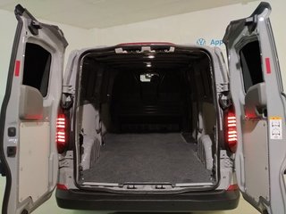 Volkswagen Transporter Furgón Batalla largaT7 2025