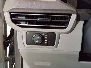 Volkswagen Transporter Furgón Batalla largaT7 2025