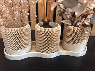 Conjunto Decorativo Beige y Marrón