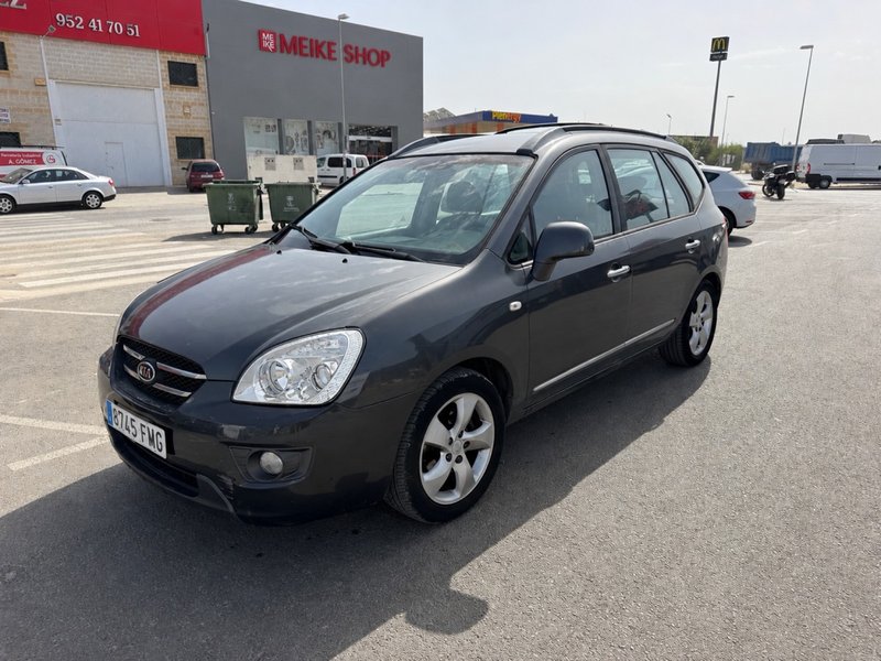 KIA Carens 2.0crdi 140cv/ 6 velocidades - foto 1