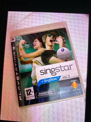 PS3 Sony Negra + Mando + Juegos