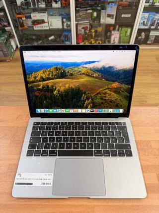 MacBook Air 2019 13” i5 8GB 128GB SSD