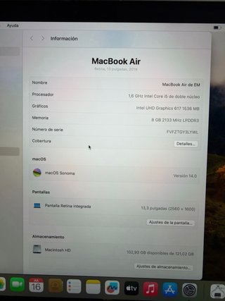 MacBook Air 2019 13” i5 8GB 128GB SSD