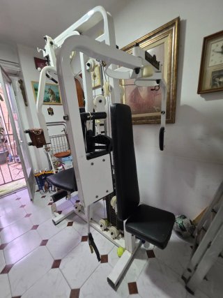 Máquina de gimnasio multifunción