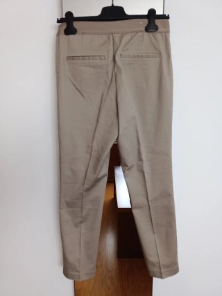 Pantalón H&M recto beige T.40