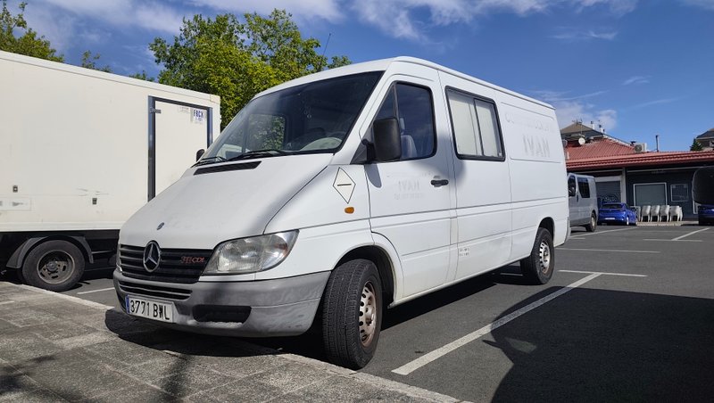 Mercedes-Benz Sprinter 2002 - foto 1